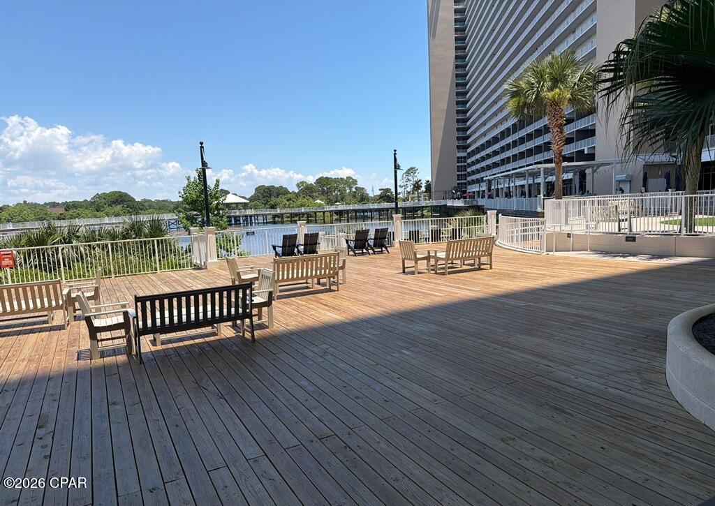 Laketown Wharf - Residential