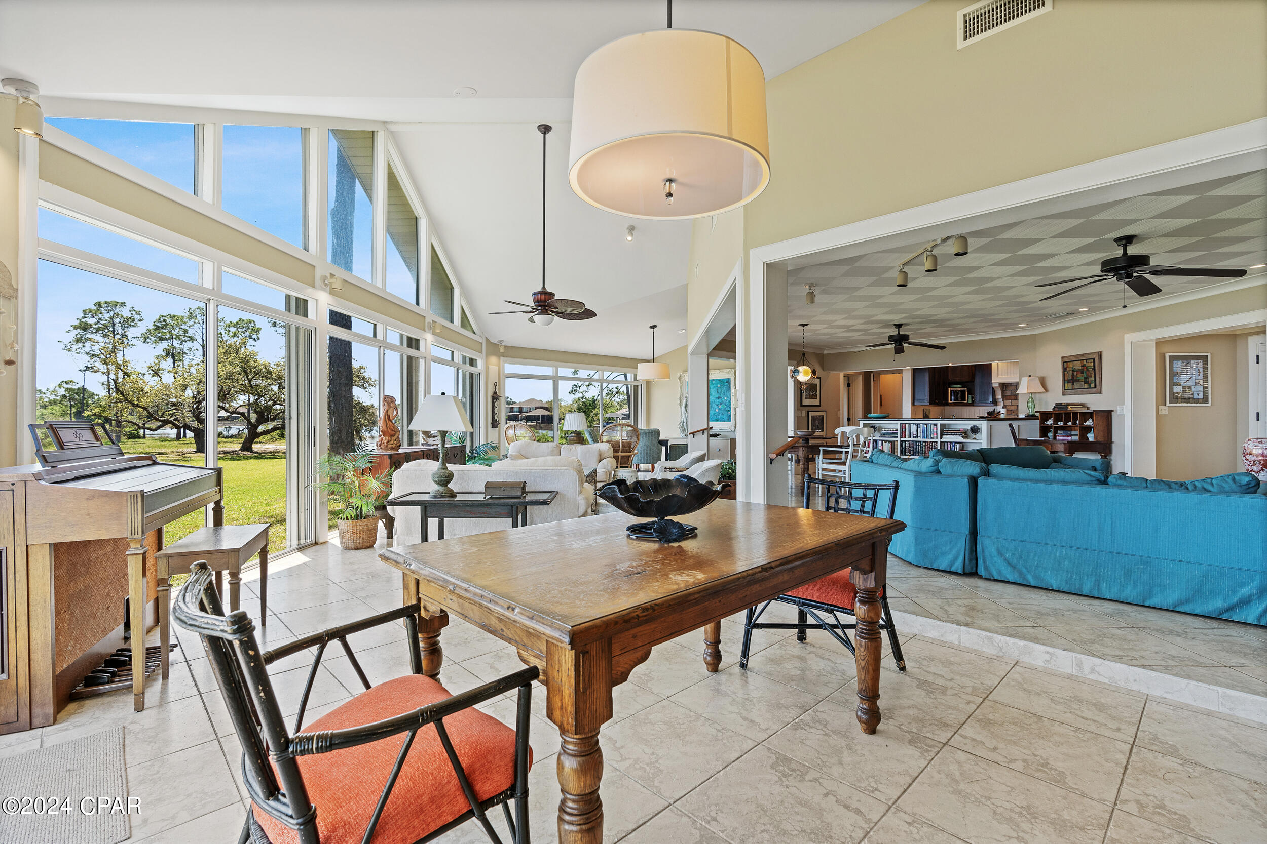 Magnolia Beach - Residential
