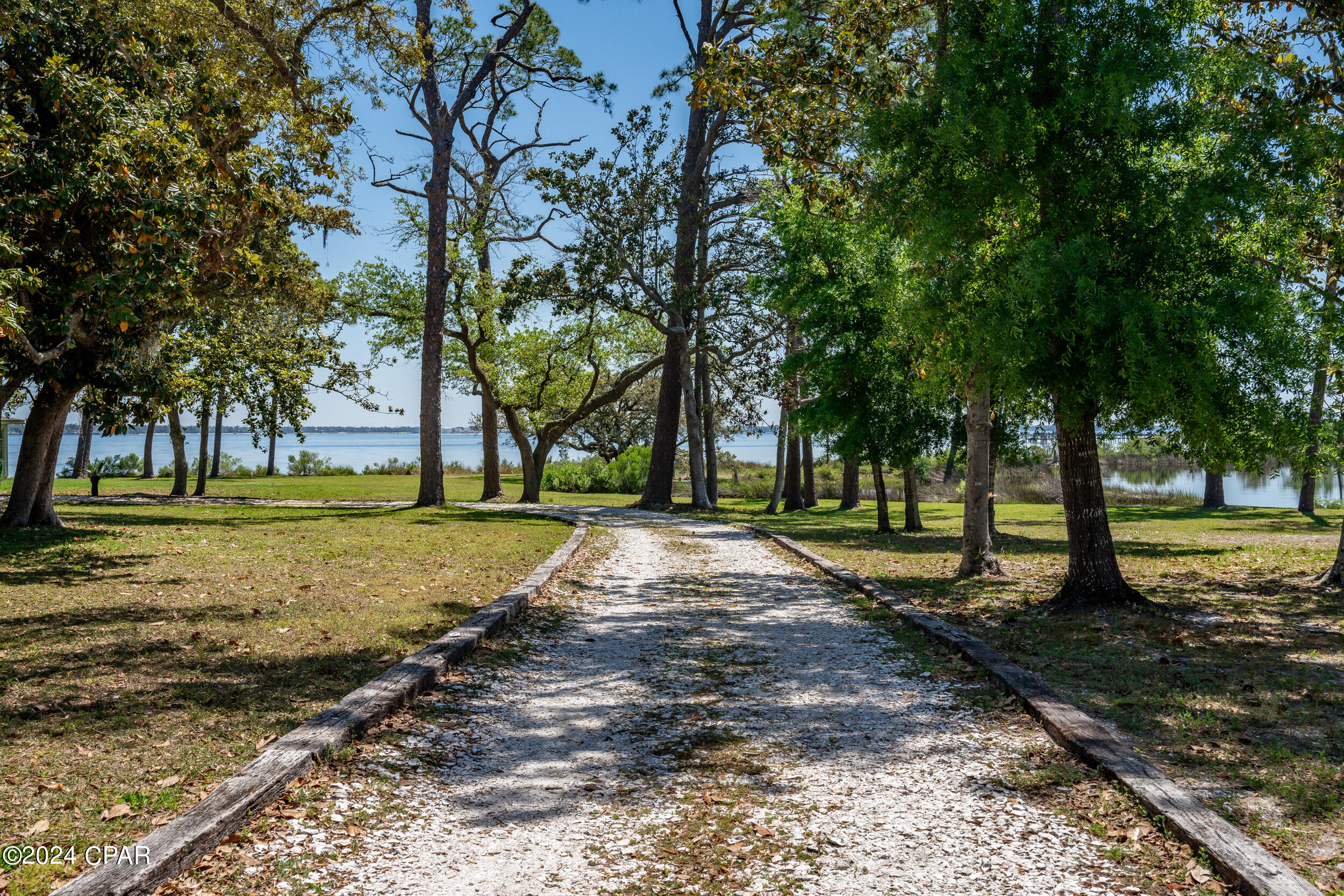 Magnolia Beach - Residential