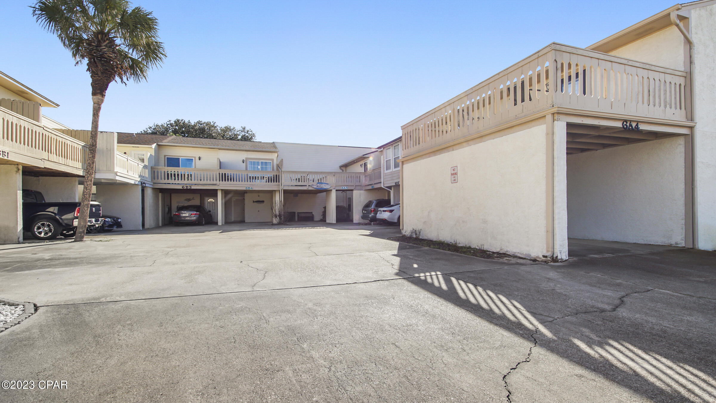 Horizon South Townhouses - Residential