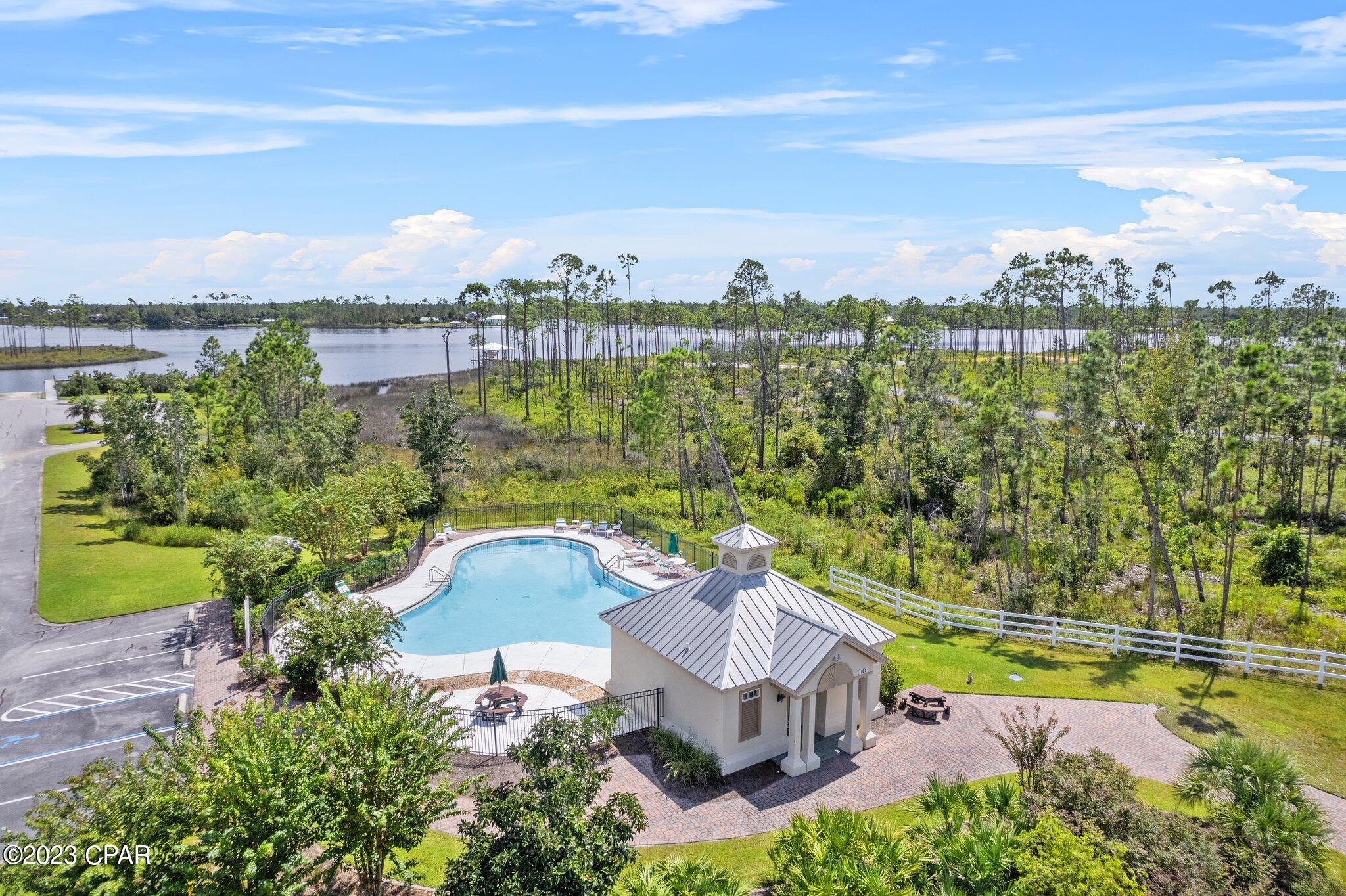 Laird Bayou - Land
