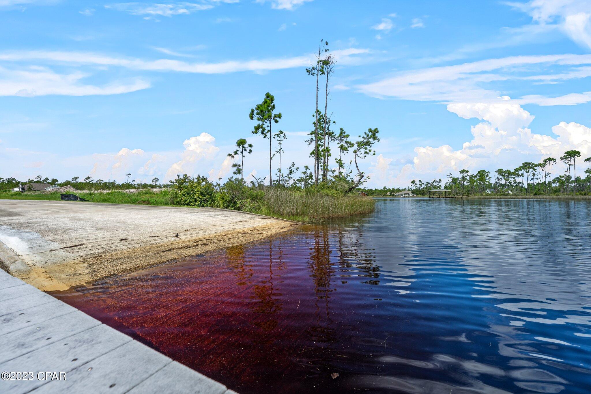 Laird Bayou - Land