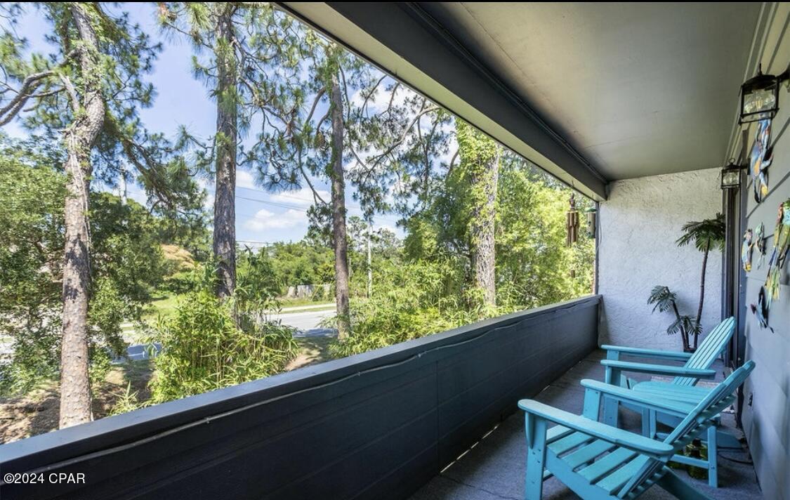 Shade Tree Condo. - Residential