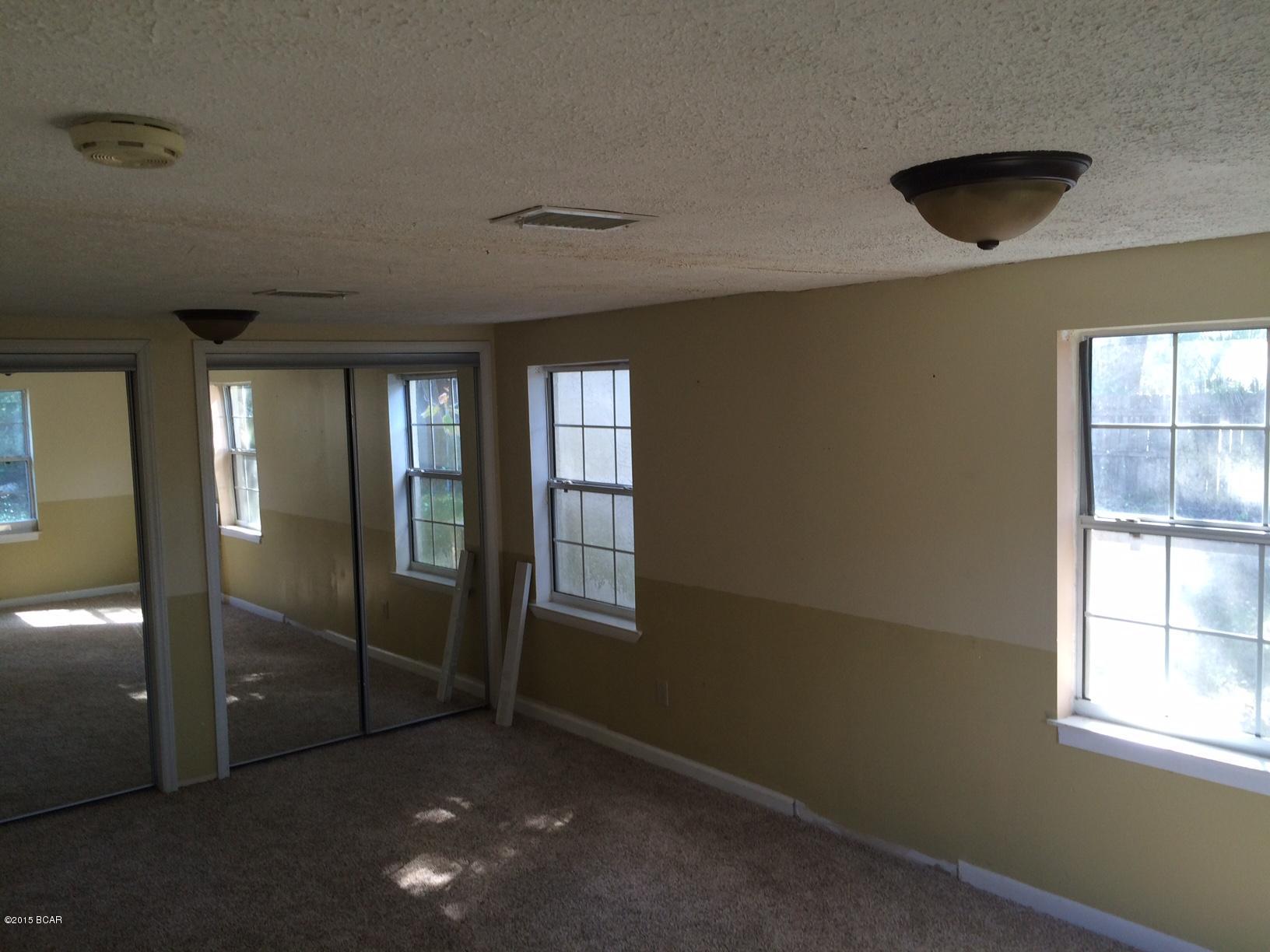 E Springfield - Residential Lease