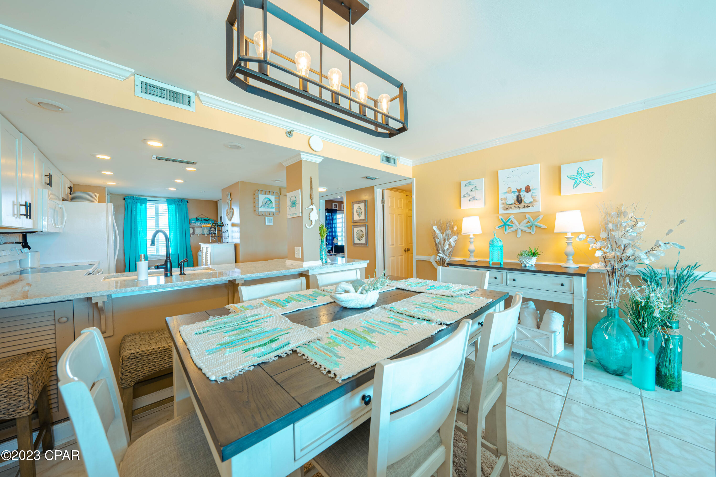 The Commodore - Residential