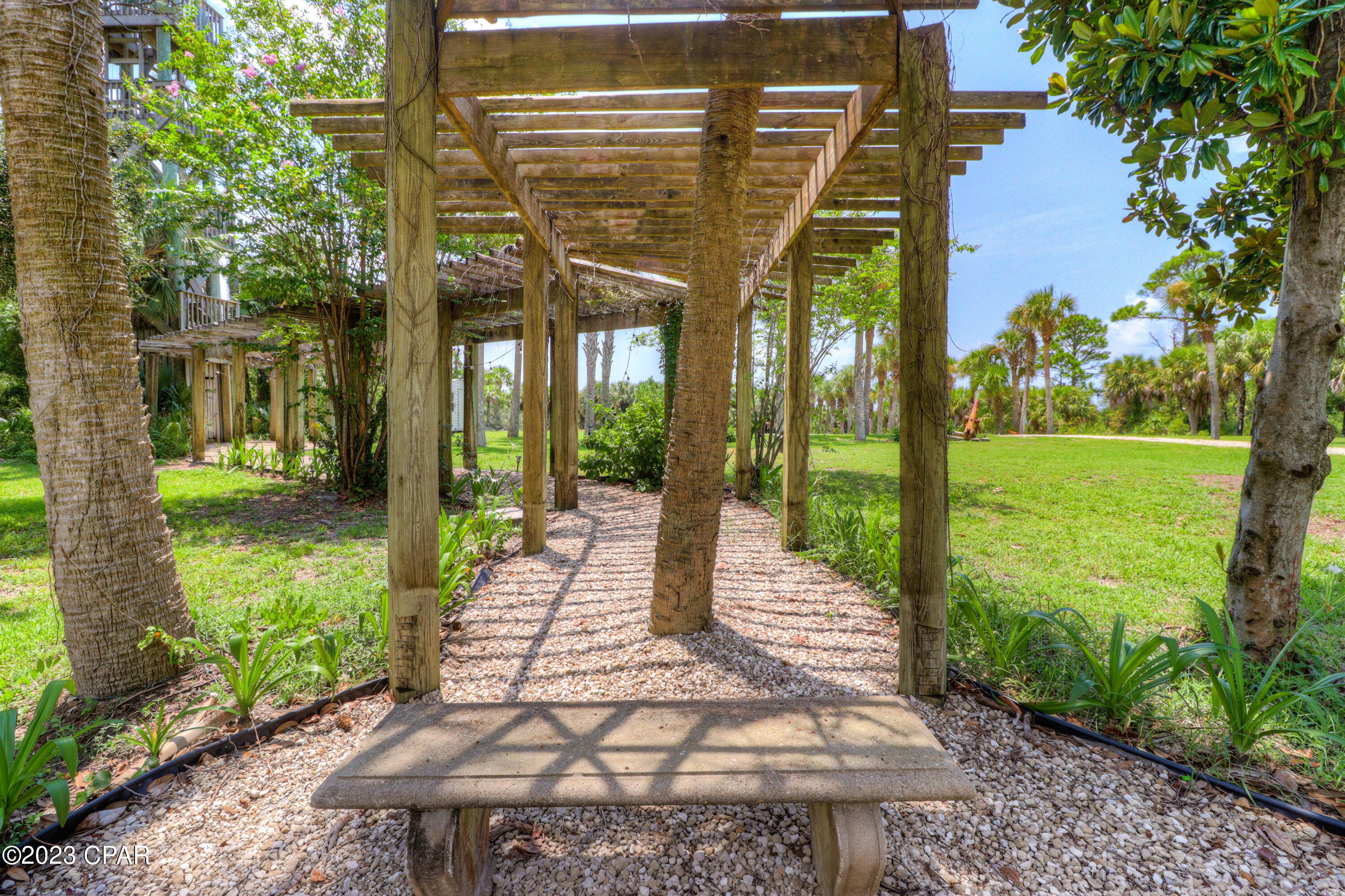 Camp Palms - Residential