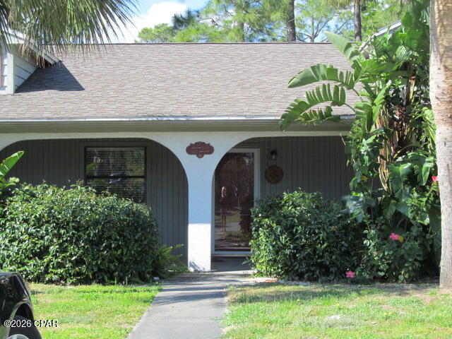 CANAL FRONT - Updated 1 bedroom, 1 bath attached single family unit located directly on canal. Property features tile throughout, open living/dining combo and bonus room for office. Trash service and limited cable service provided by HOA. Gated community with 2 community pools and clubhouse. Convenient location to bay and beach. Heat, water heater and stove  are natural gas.  1 cat allowed - $250 pet deposit/$50 pet fee/ $25 month pet rent.