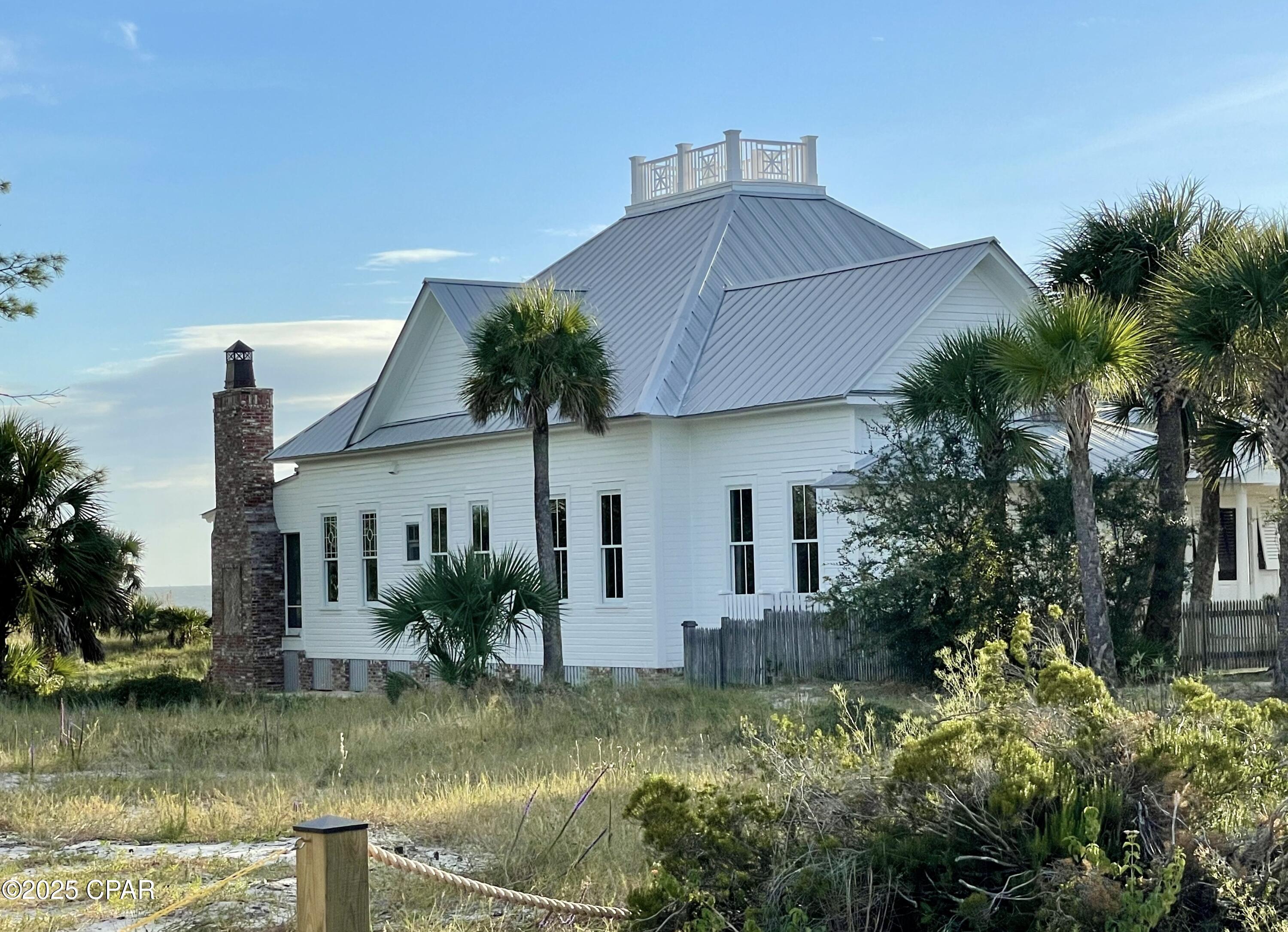 Camp Palms - Residential