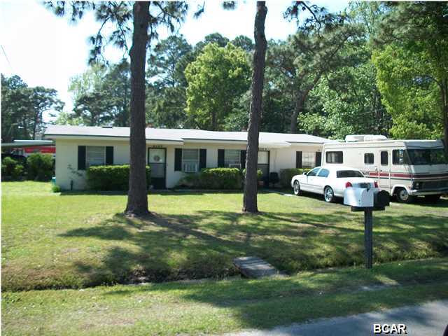 Excellent investment property! This one acre+ parcel consists of a triplex, a duplex. All are currently occupied. Total annual expenses for 2013 were $11,093 and included taxes and insurance. Total potential income with the owners unit rented out is $44,400. Great cash flow! All units are in good shape.