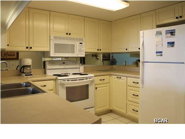 Pirates Cove Villas - Residential