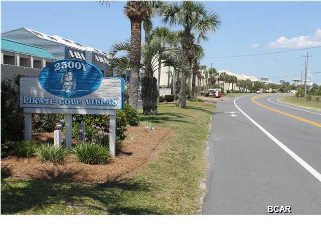 Pirates Cove Villas - Residential