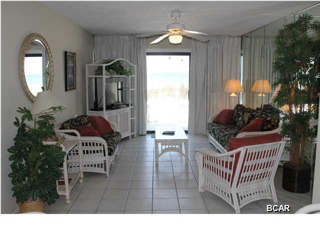Pirates Cove Villas - Residential
