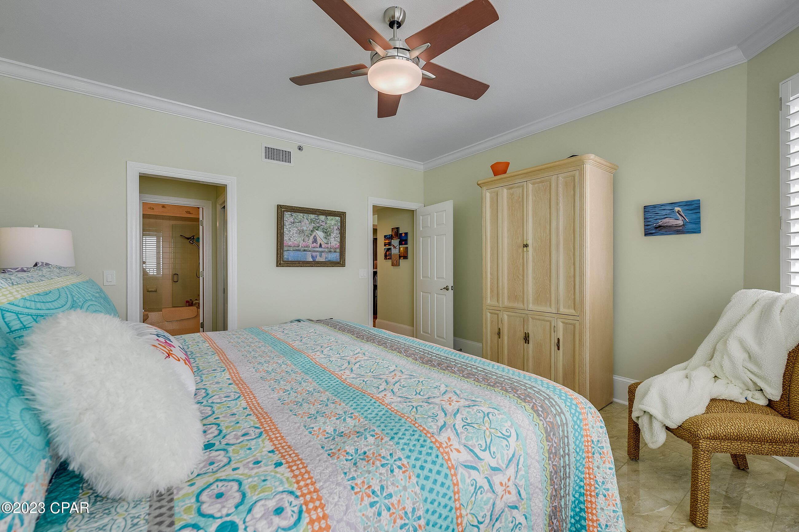 Summerwinds Condo - Residential