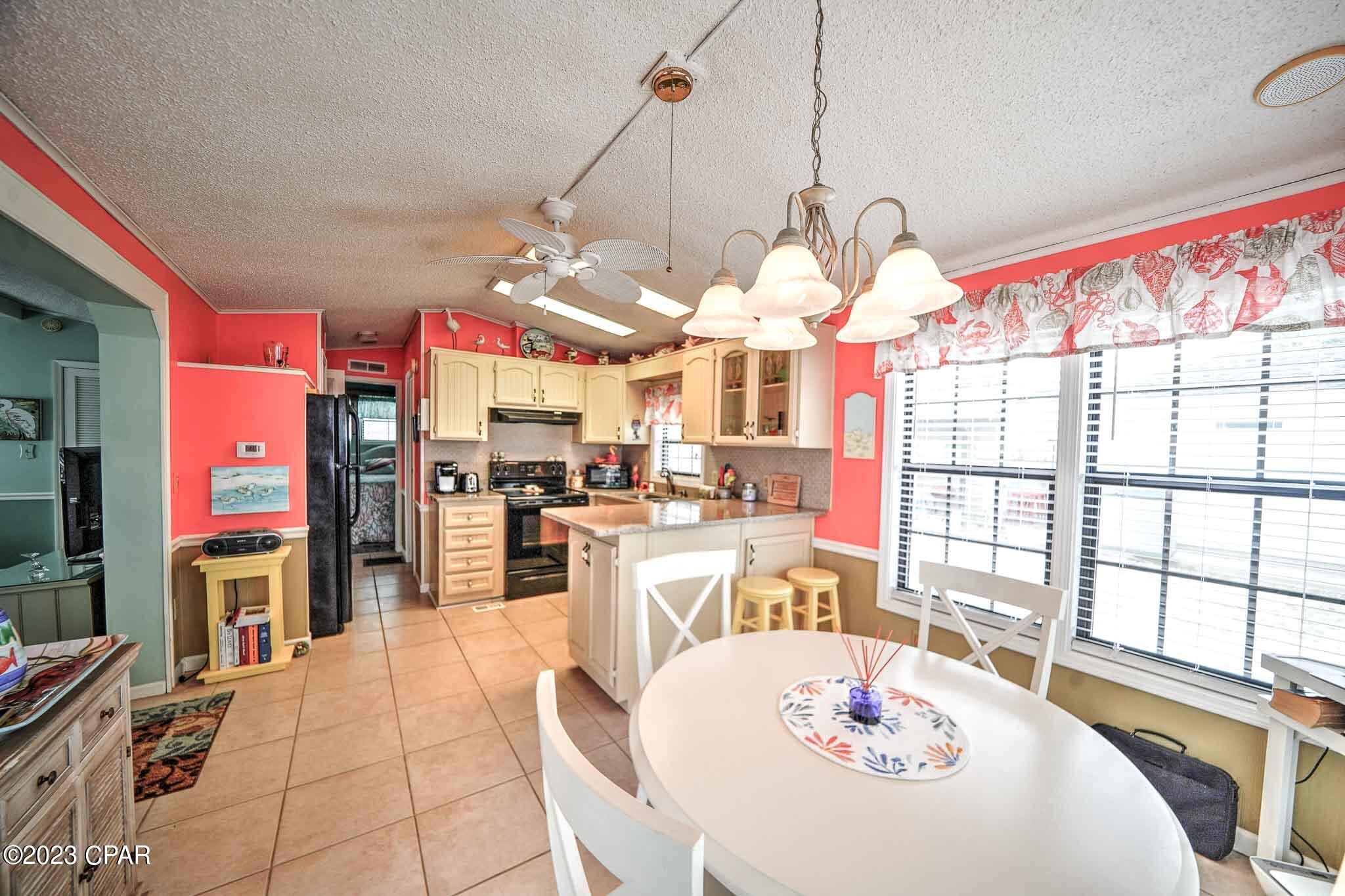 Venture Out Travel Trail - Residential