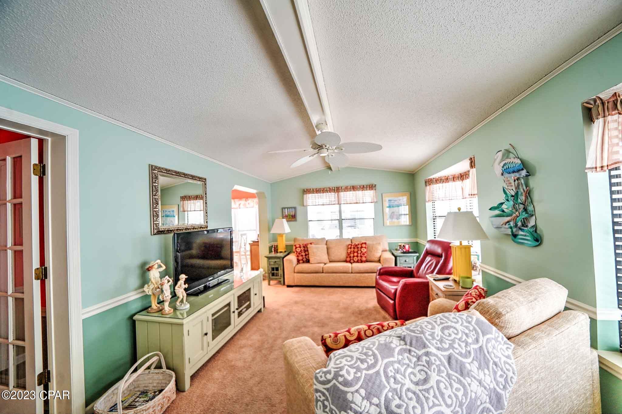Venture Out Travel Trail - Residential