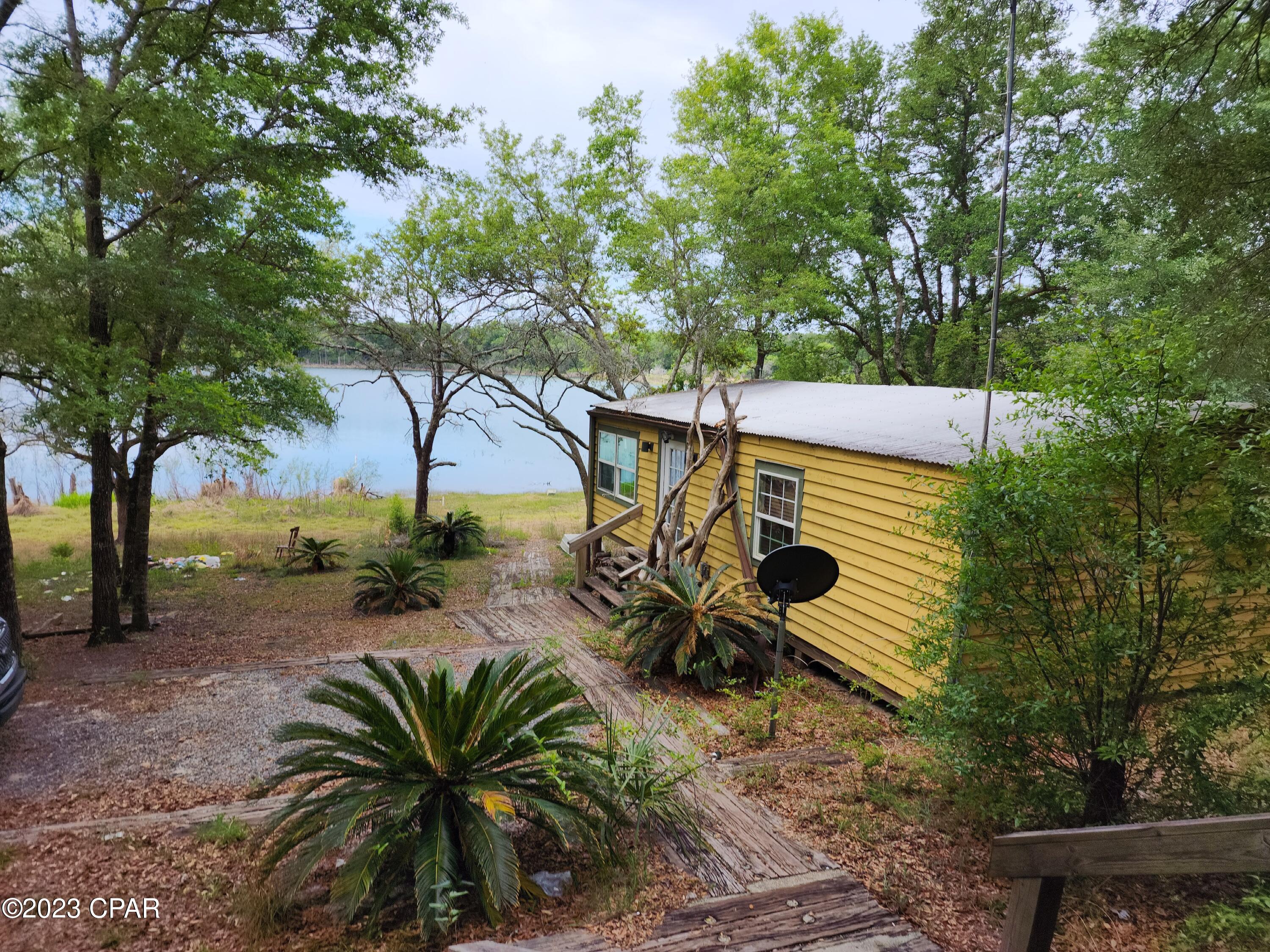 Stewart Lake - Land