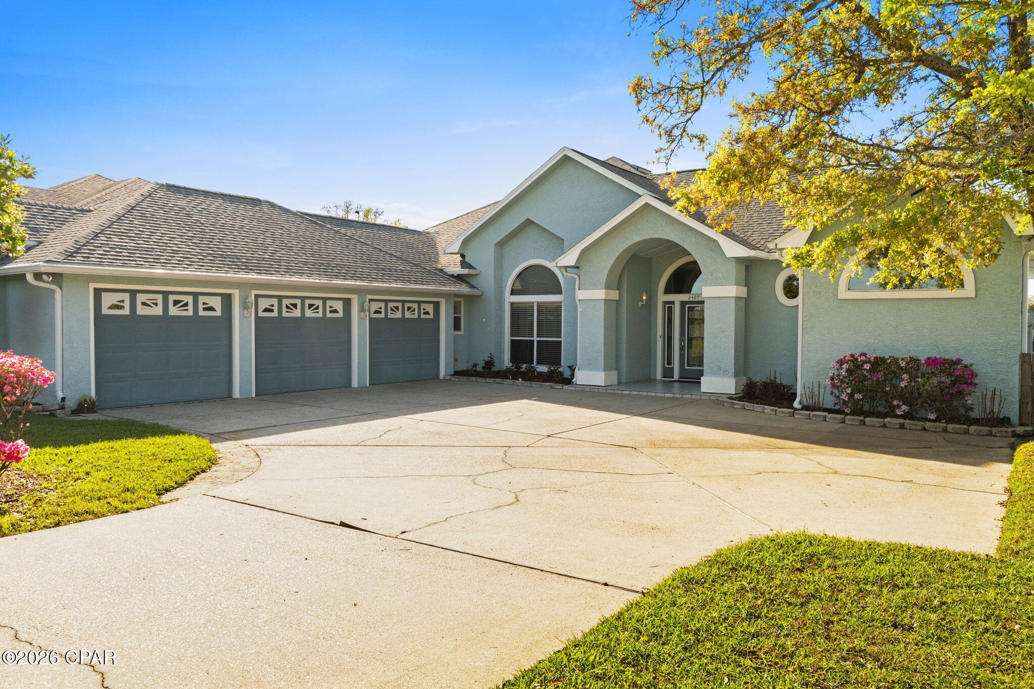 Country Club Harbour Estates - Residential
