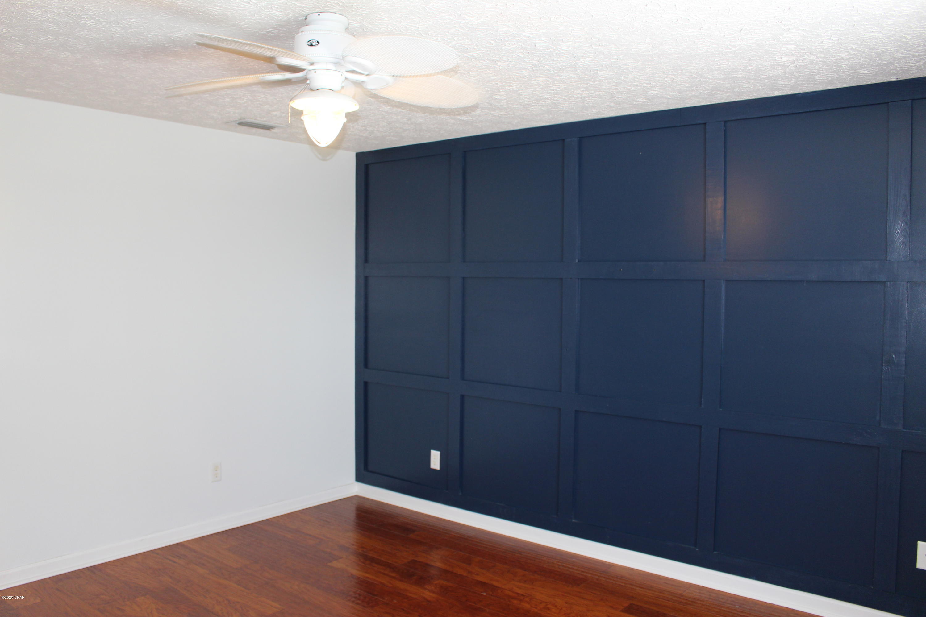 Palm Cove - Residential Lease