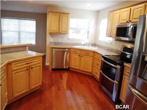 Imperial Oaks - Residential