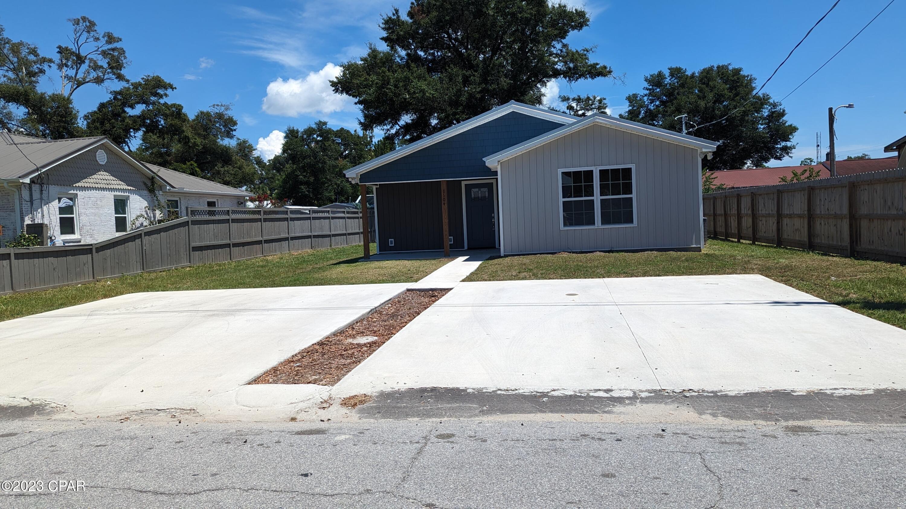 [No Recorded Subdiv] - Residential Lease