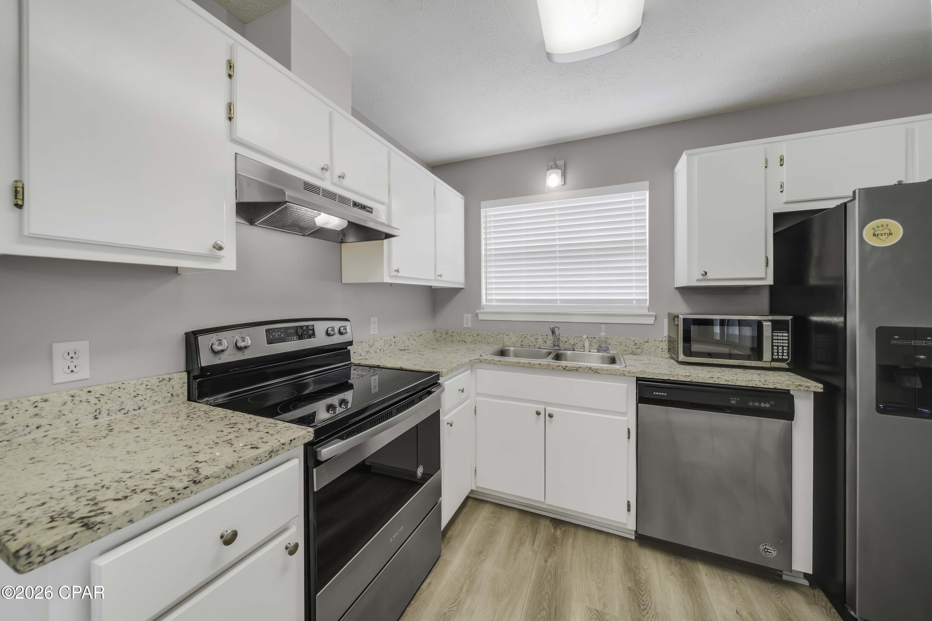 Pine Tree Place Unit 1 - Residential Lease