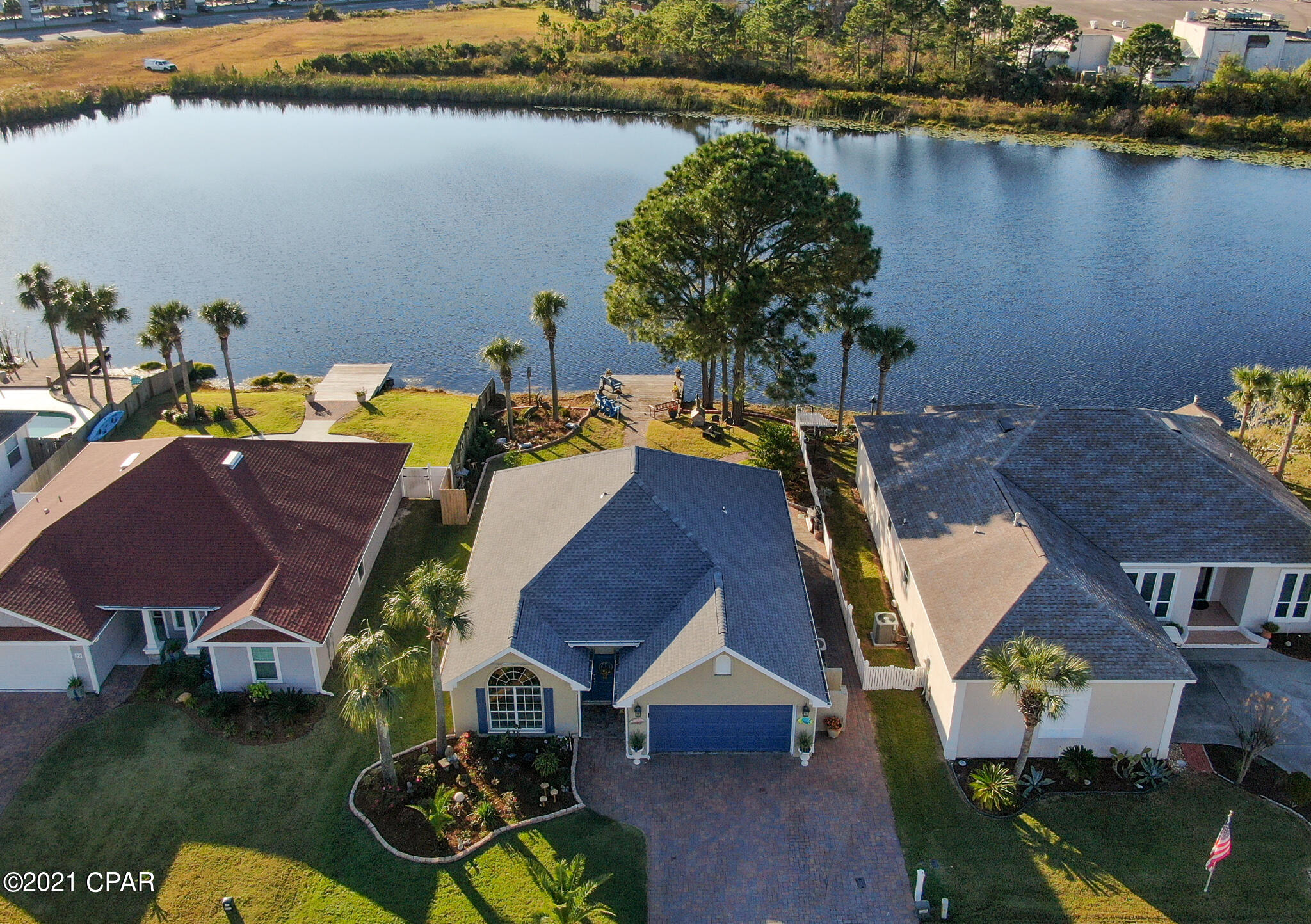 Jamaican Lake Condos - Residential
