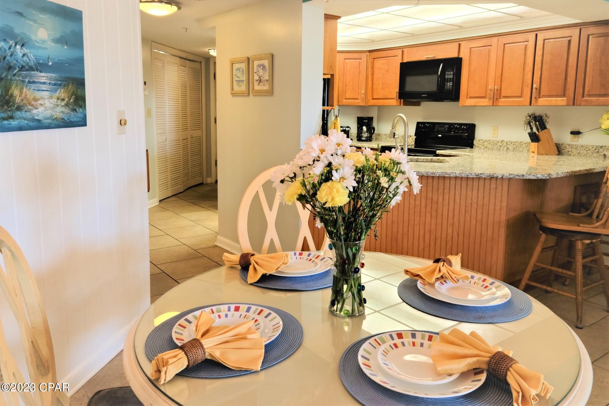 Summerhouse Condo. - Residential