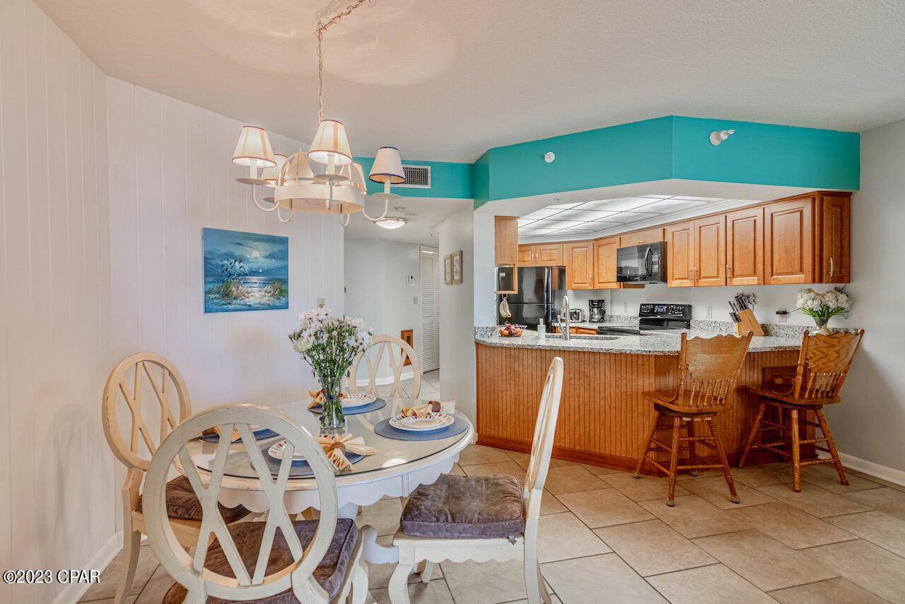 Summerhouse Condo. - Residential