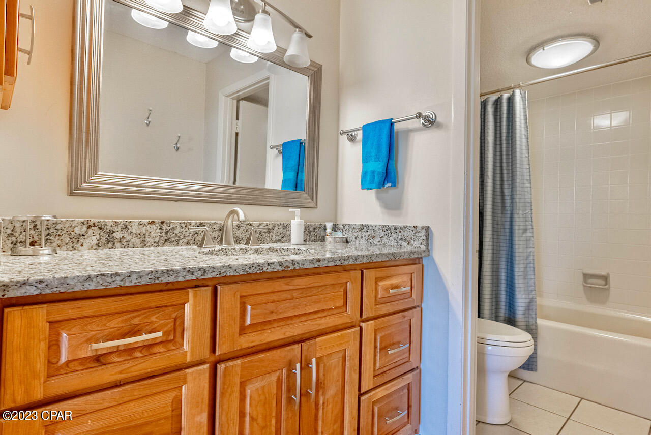 Summerhouse Condo. - Residential