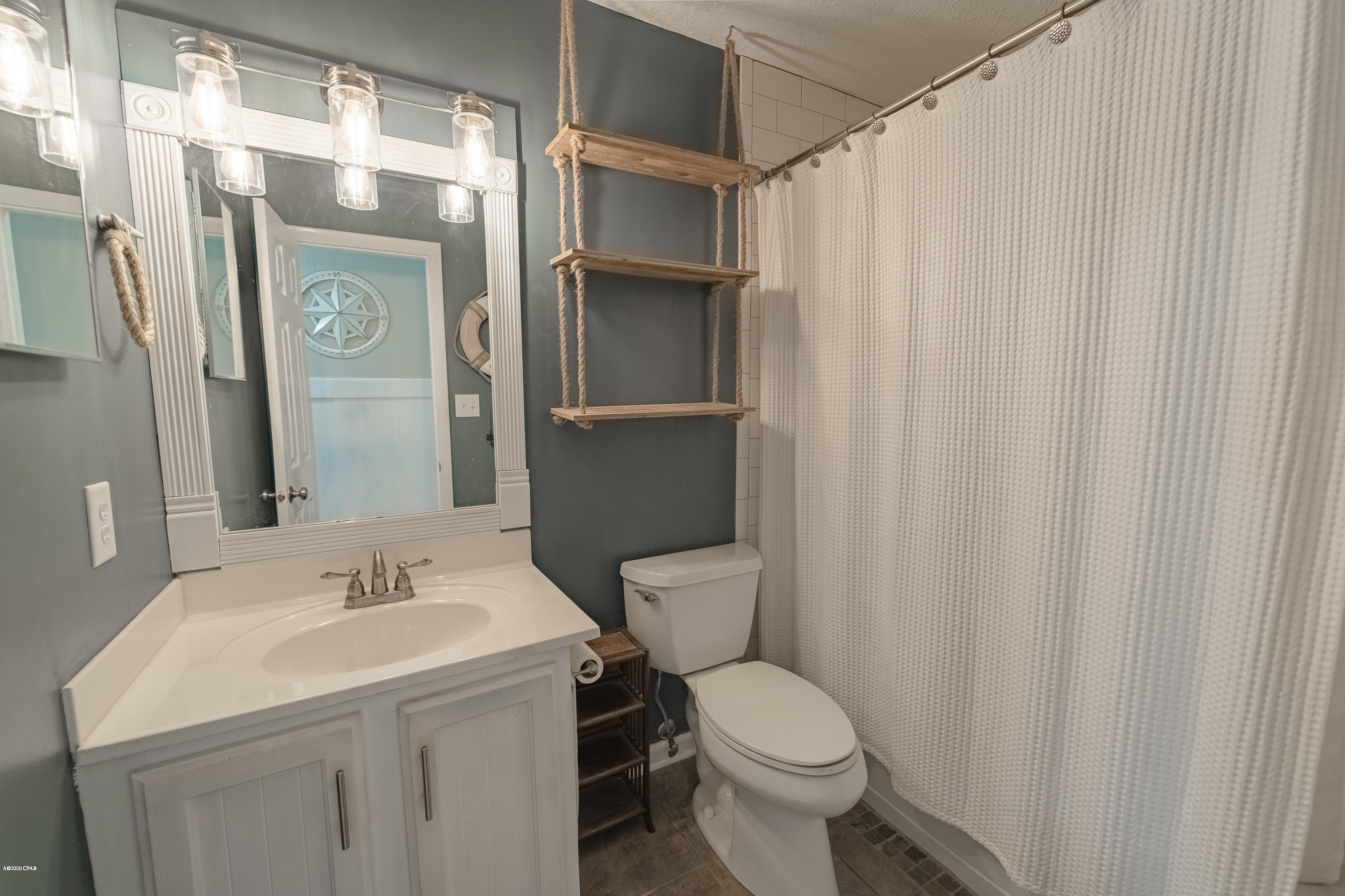 Grand Lagoon Cove Condominium - Residential