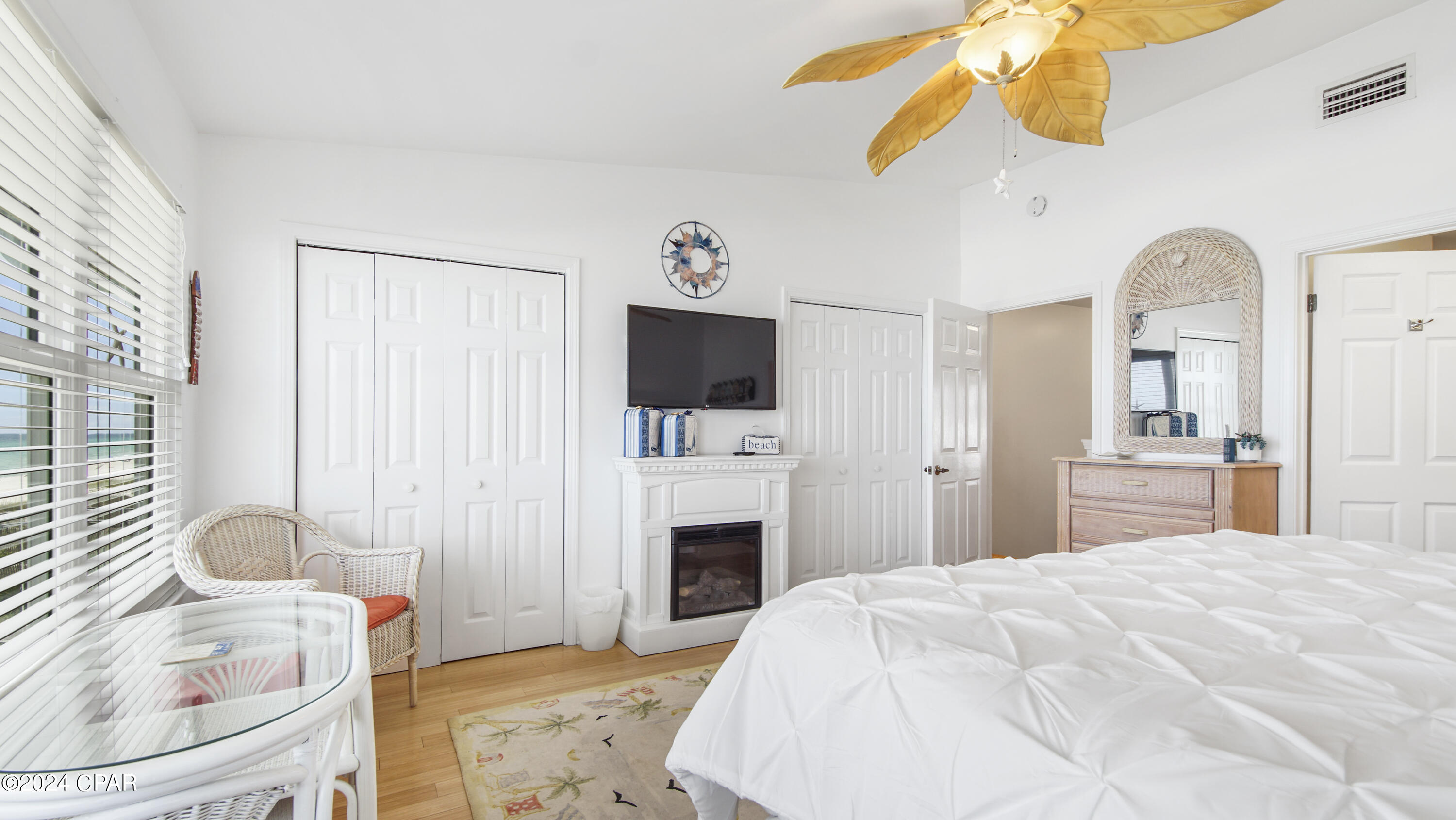 Beachside West - Residential