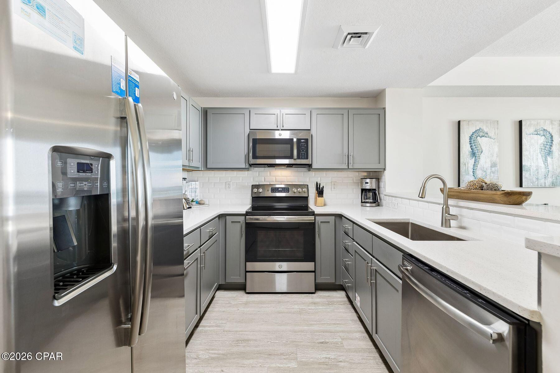 Calypso Towers III - Residential