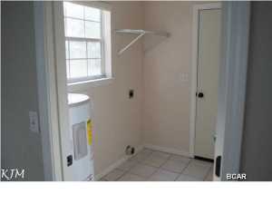 Indian Bluff Estates Unit 1 - Residential Lease