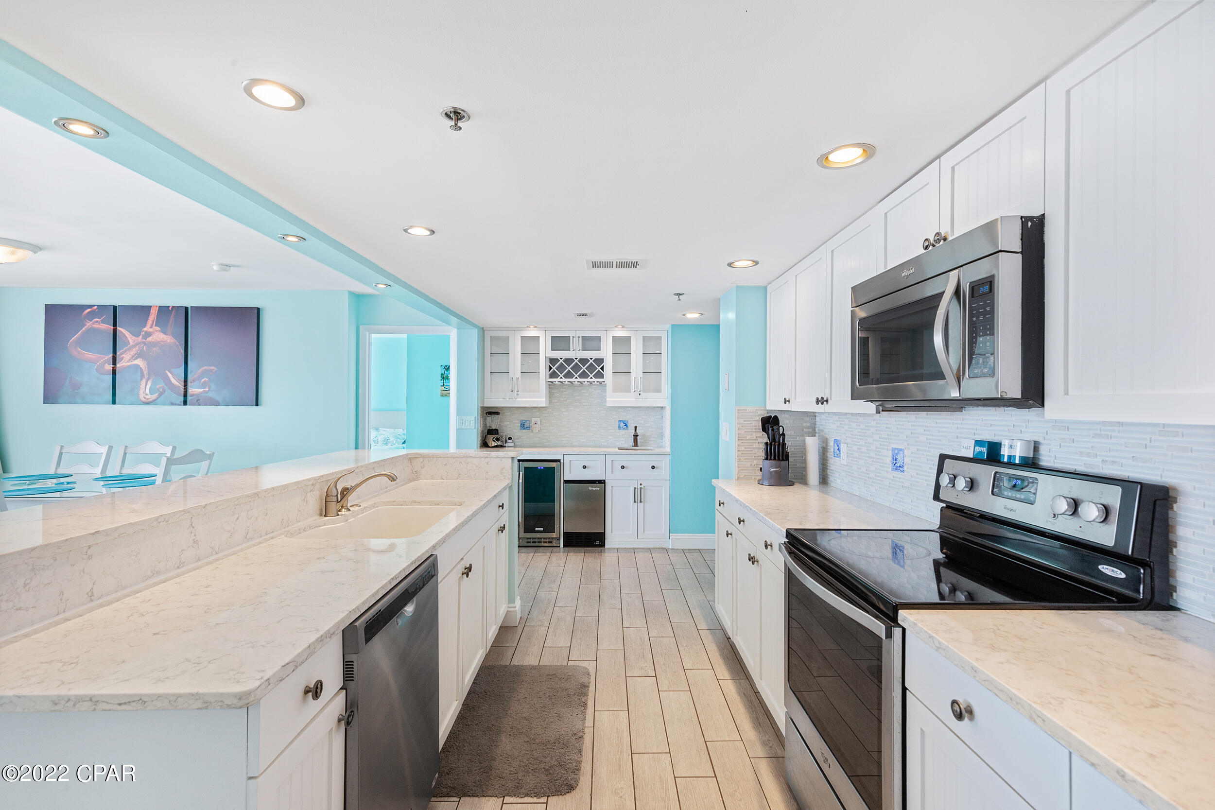 Long Beach Towers I - Residential