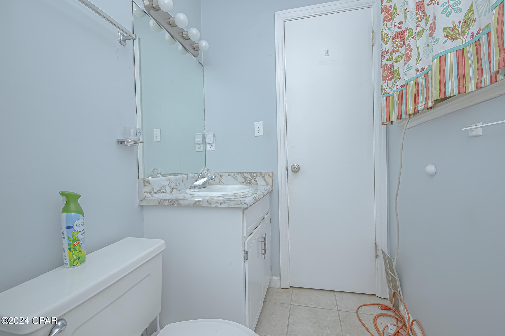 Biltmore Beach 1st Add - Residential