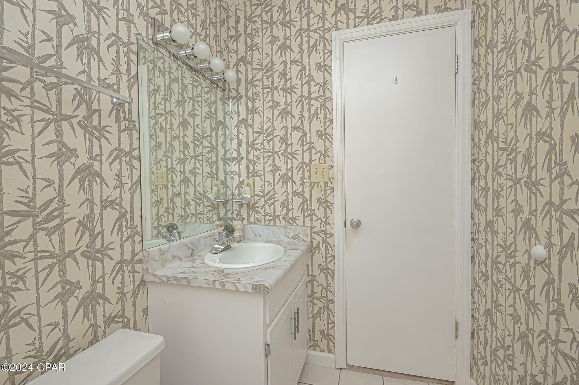 Biltmore Beach 1st Add - Residential