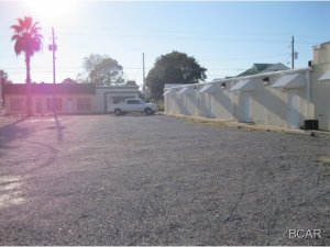 No Named Subdivision - Commercial Lease