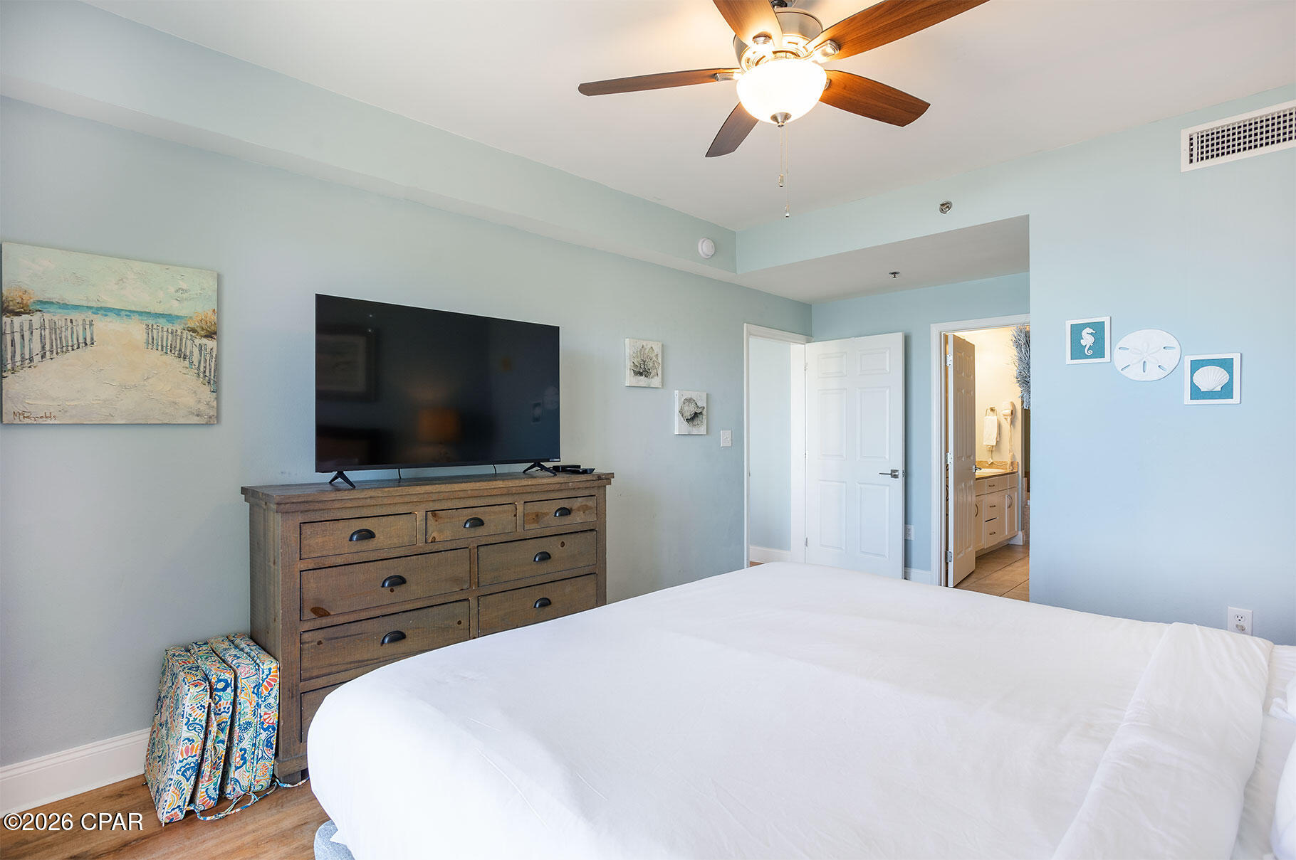 Laketown Wharf - Residential