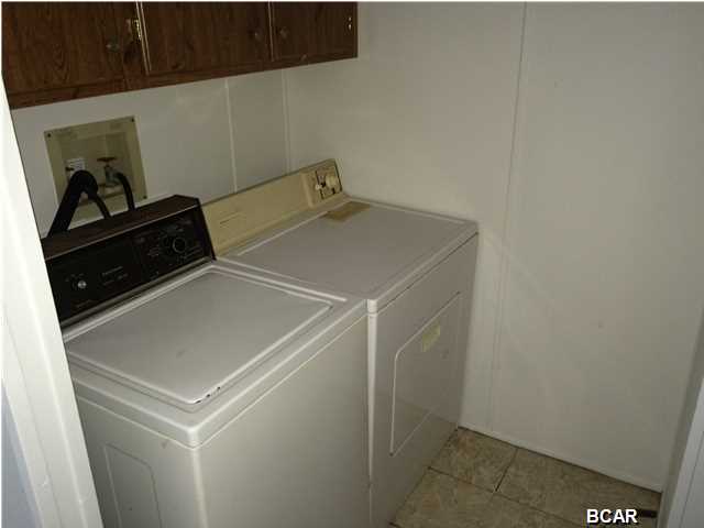 Laguna Beach 7th Add - Residential Lease
