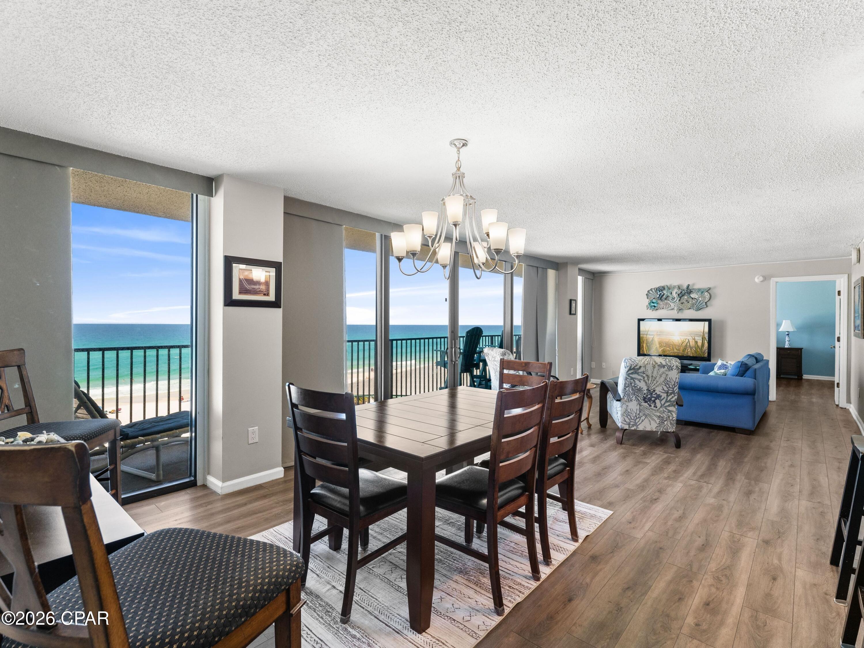 Seachase Condo - Residential