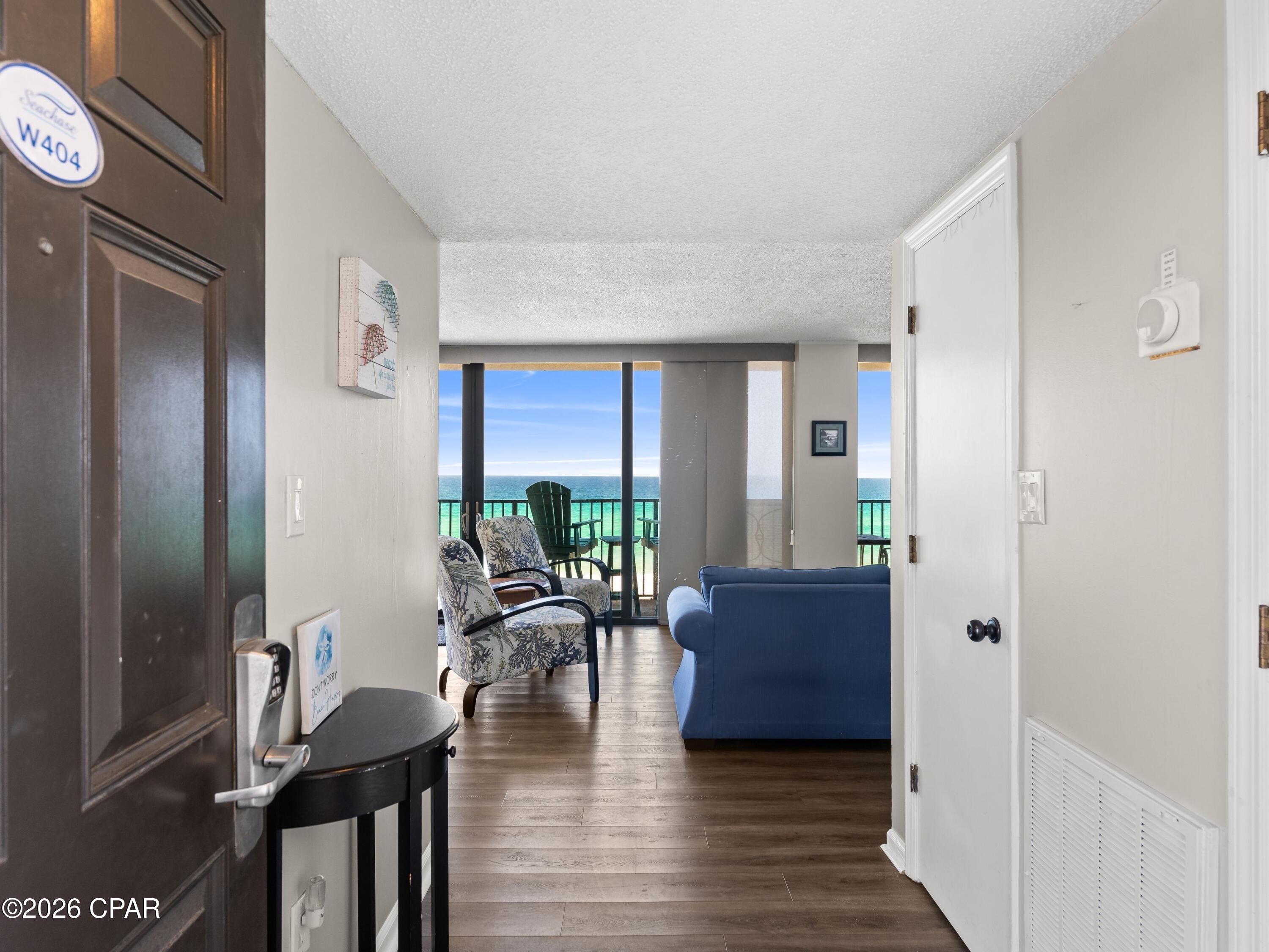 Seachase Condo - Residential