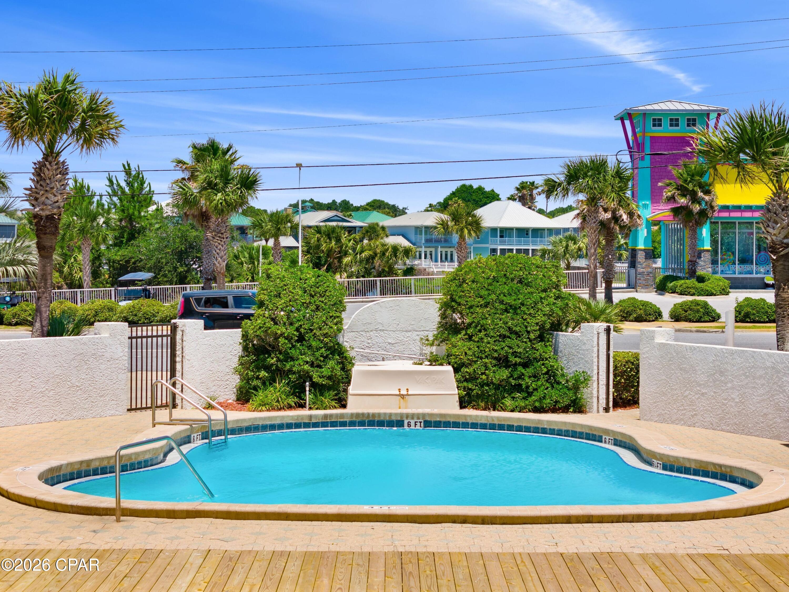 Seachase Condo - Residential