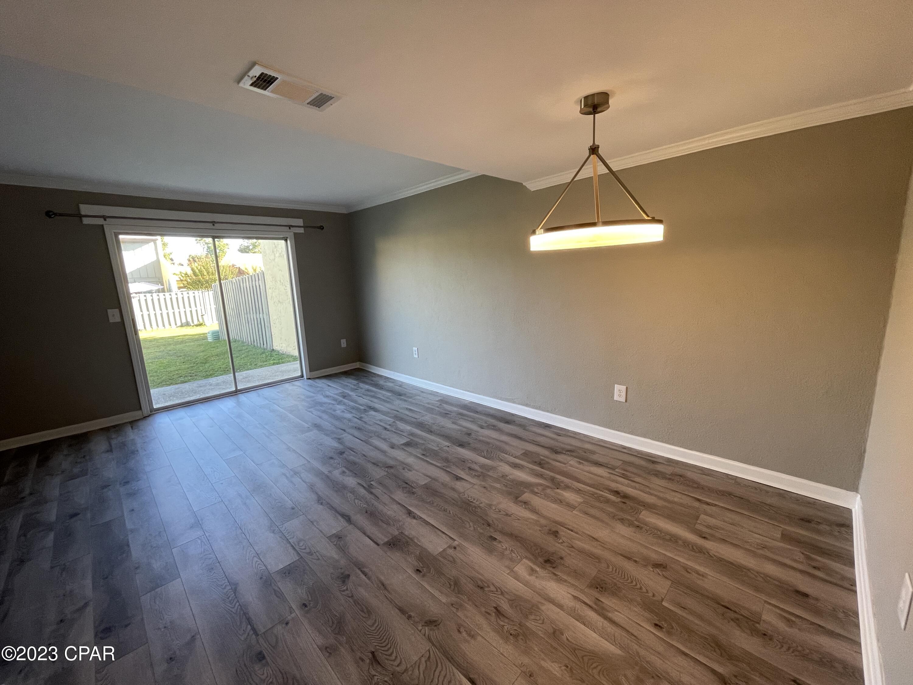 Delwood Estates Ph 1 - Residential Lease
