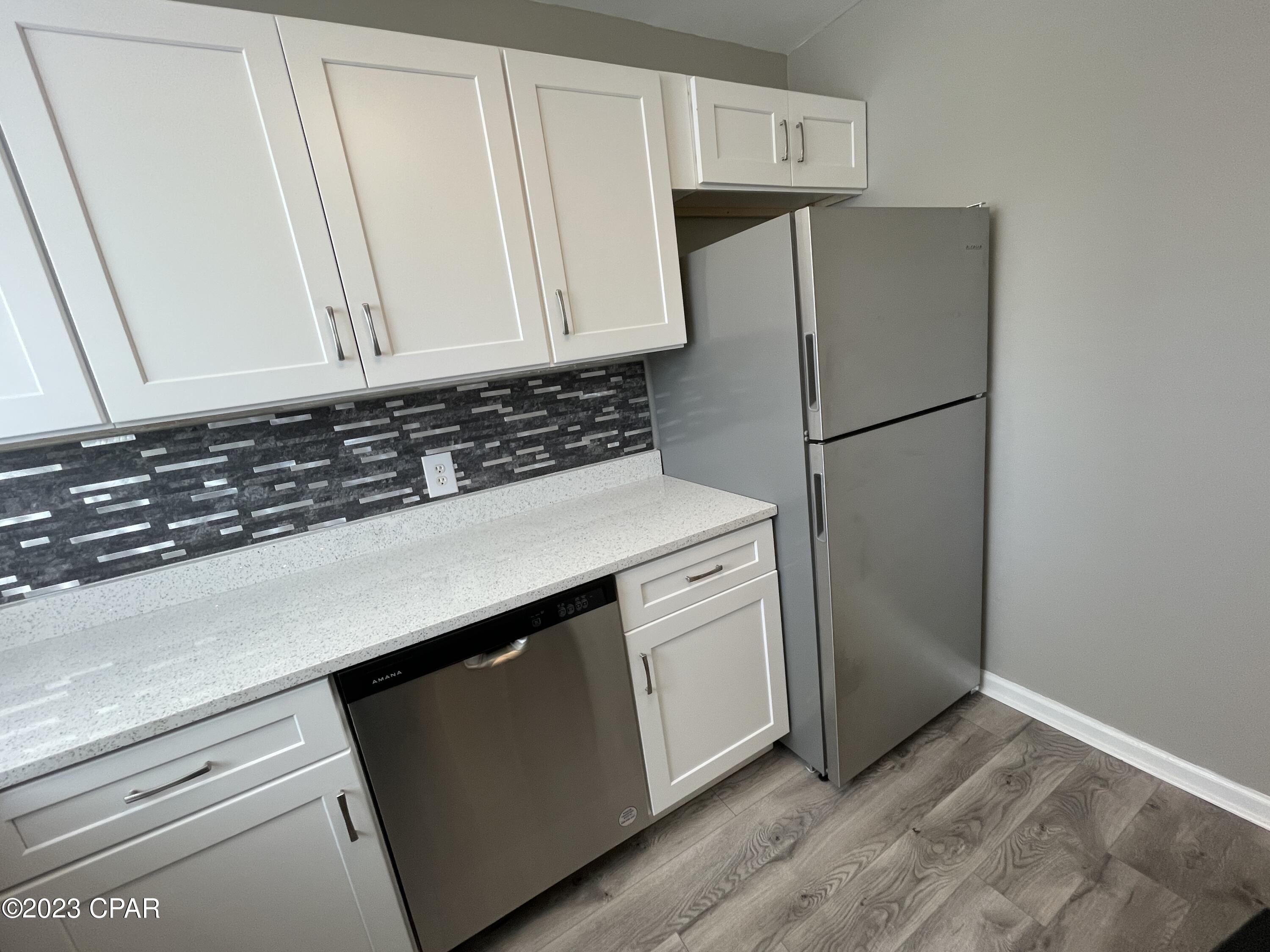 Delwood Estates Ph 1 - Residential Lease
