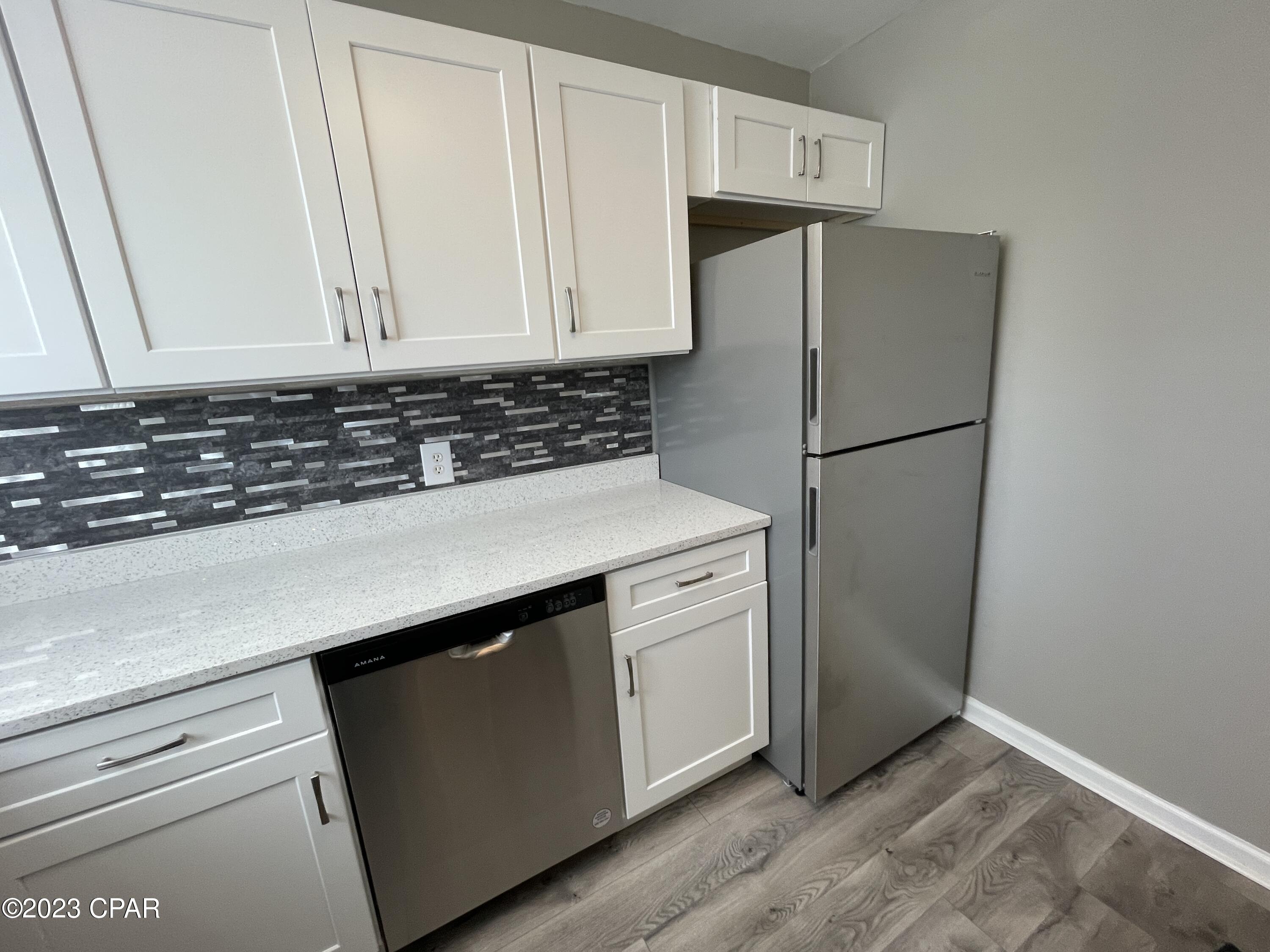 Delwood Estates Ph 1 - Residential Lease