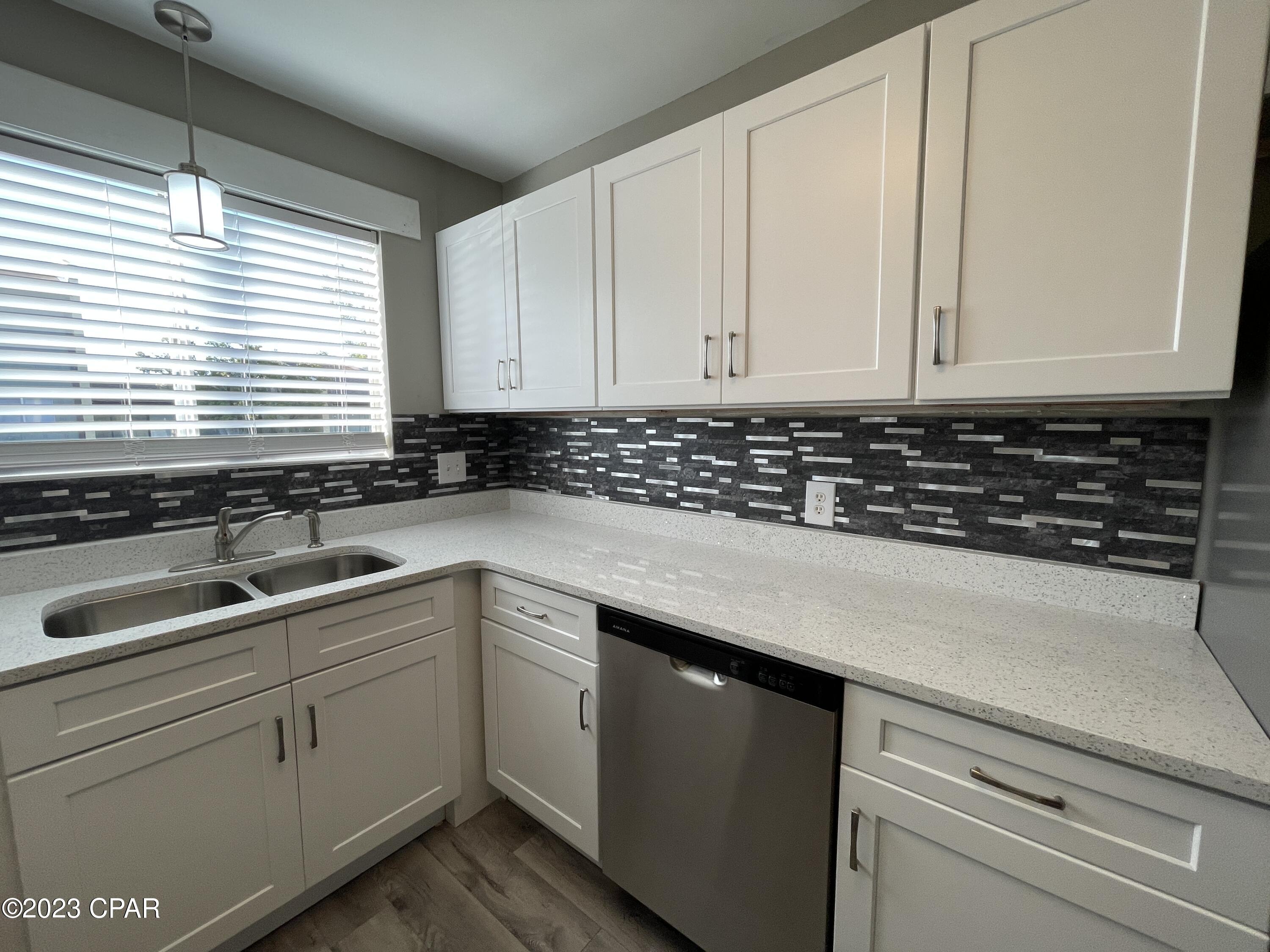 Delwood Estates Ph 1 - Residential Lease