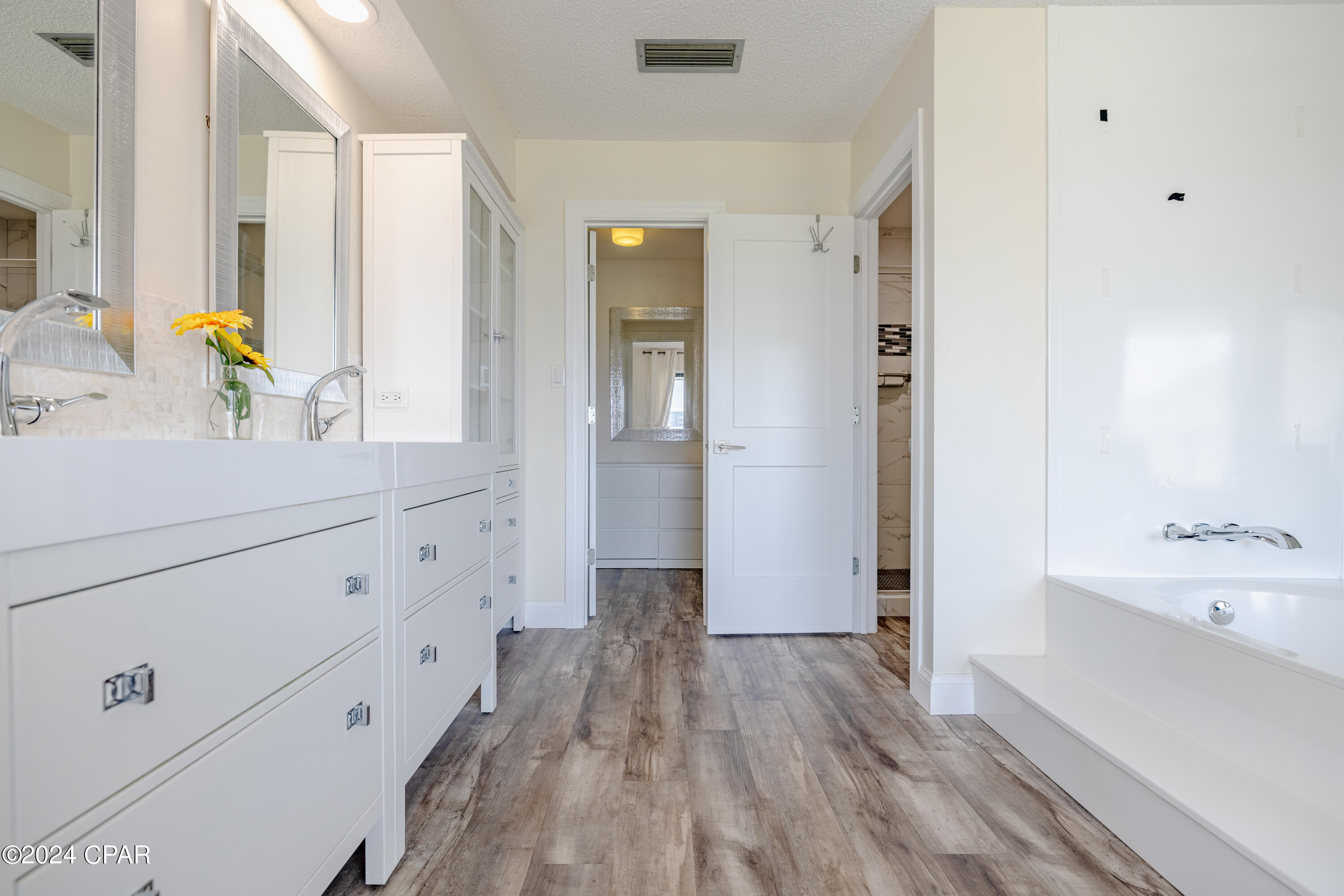 Edgewater Golf Villas 1 - Residential