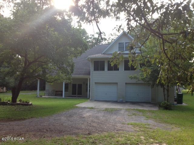 Very nice home on 20 Acres.  Previously used as a horse farm, several pastures on this property and a stocked fishing pond.