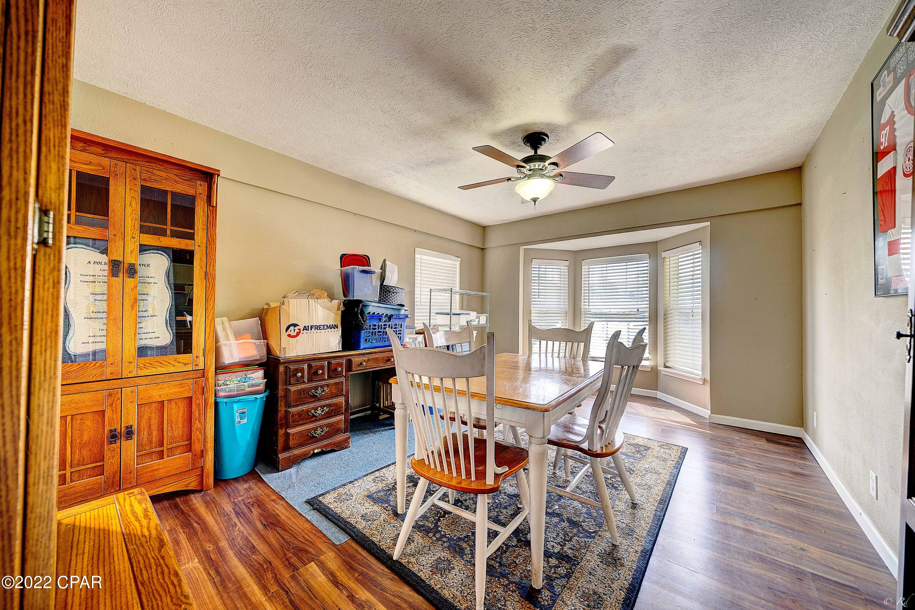 Hentz 1st Add Unit B - Residential