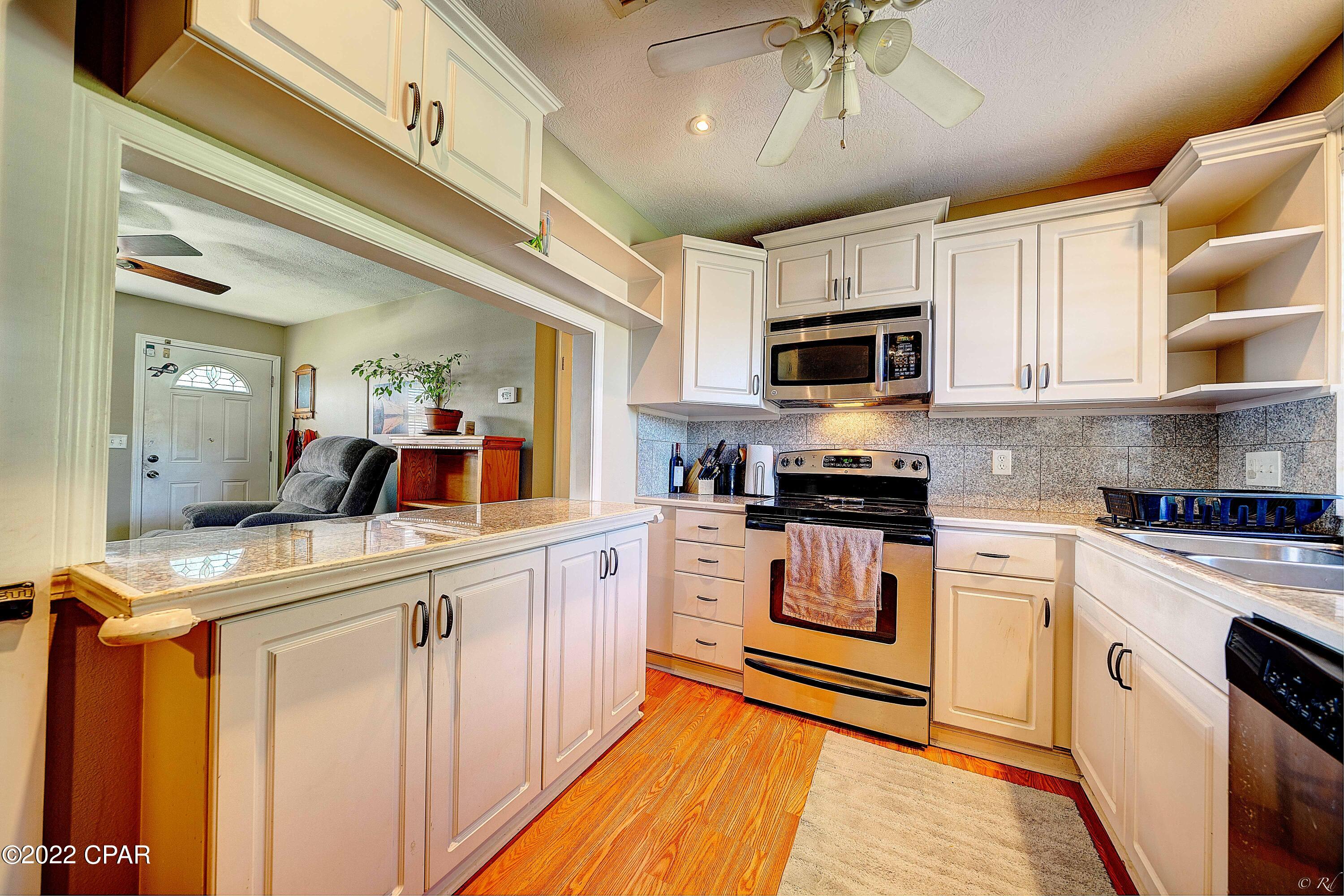 Hentz 1st Add Unit B - Residential